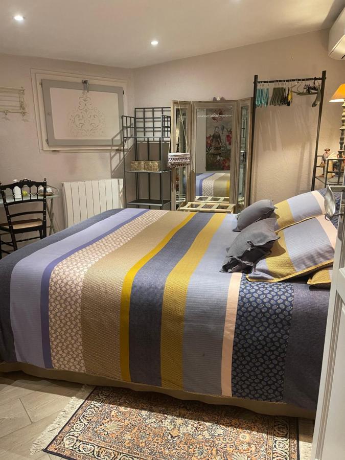 Abeille Bed and Breakfast Vence Eksteriør billede